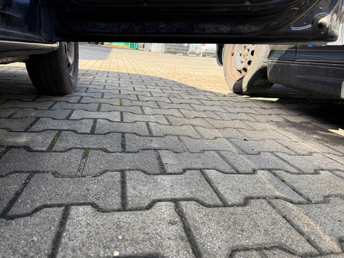 Seat Ibiza 6J original Tür vorn rechts LC9Z Black Magic Perl 5 Türer Rohbau BJ09